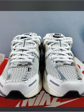 Nike Kids Silver & White Performance Sneakers